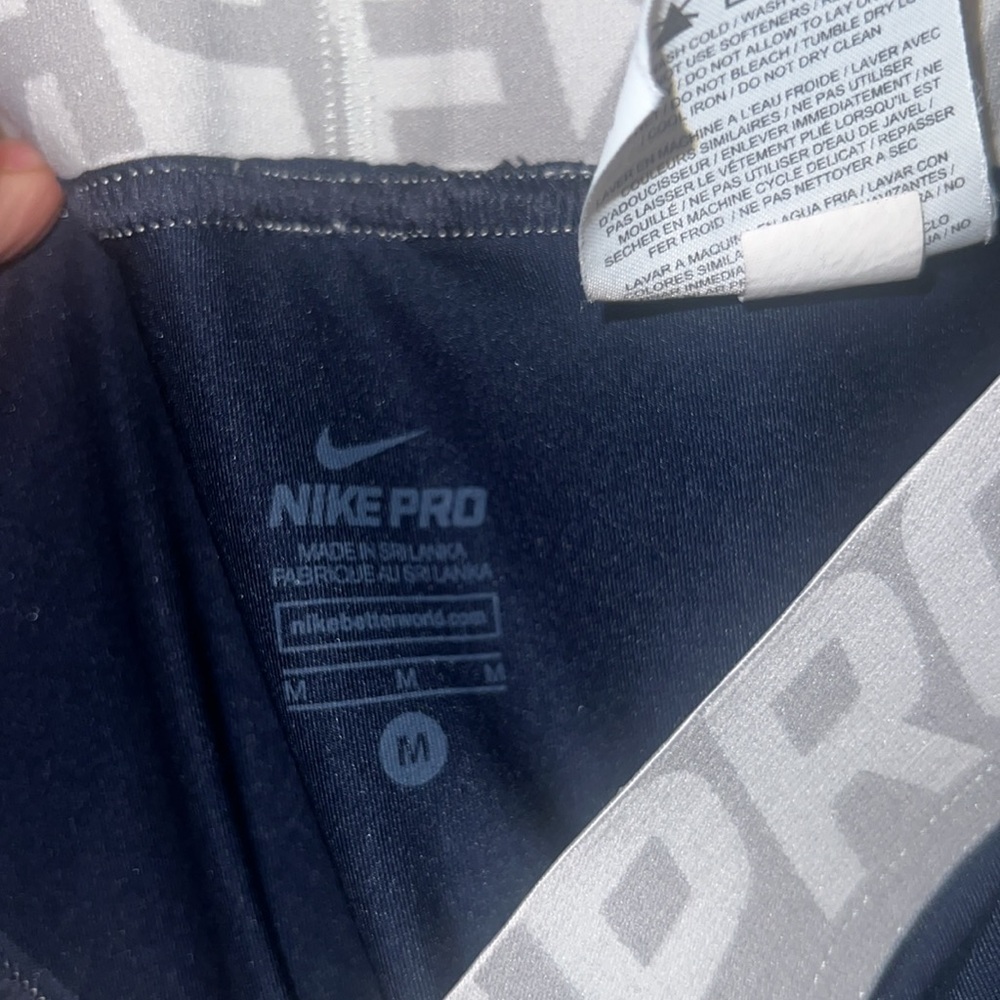 Nike Pro 3/4 Performance Compression Pants - Picture 6 of 6